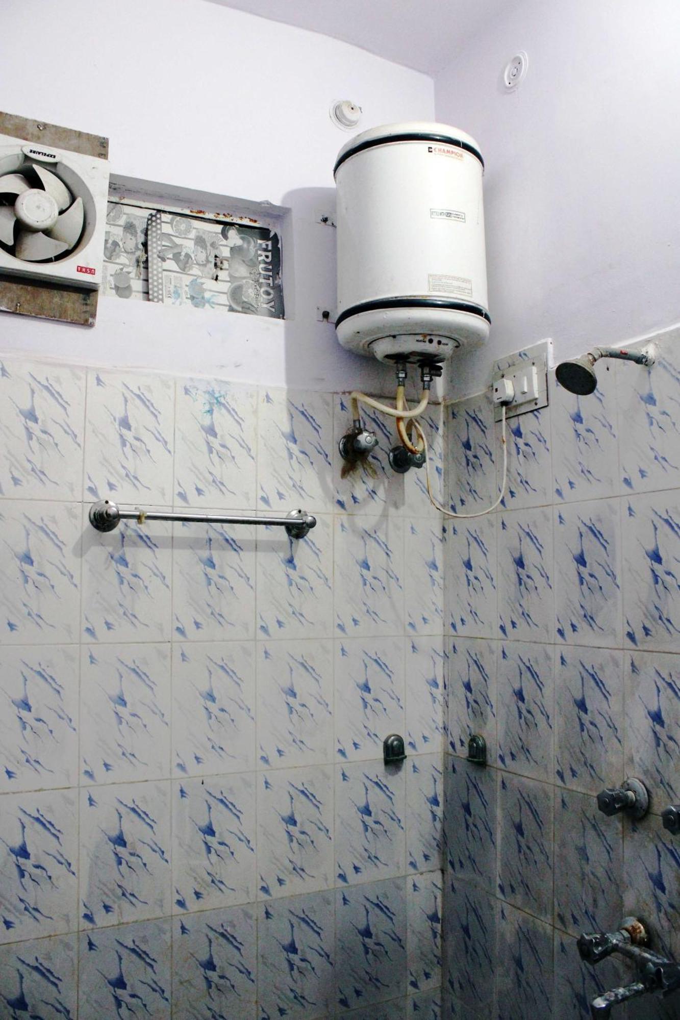 Hotel O Gracious Inn Lucknow Zewnętrze zdjęcie